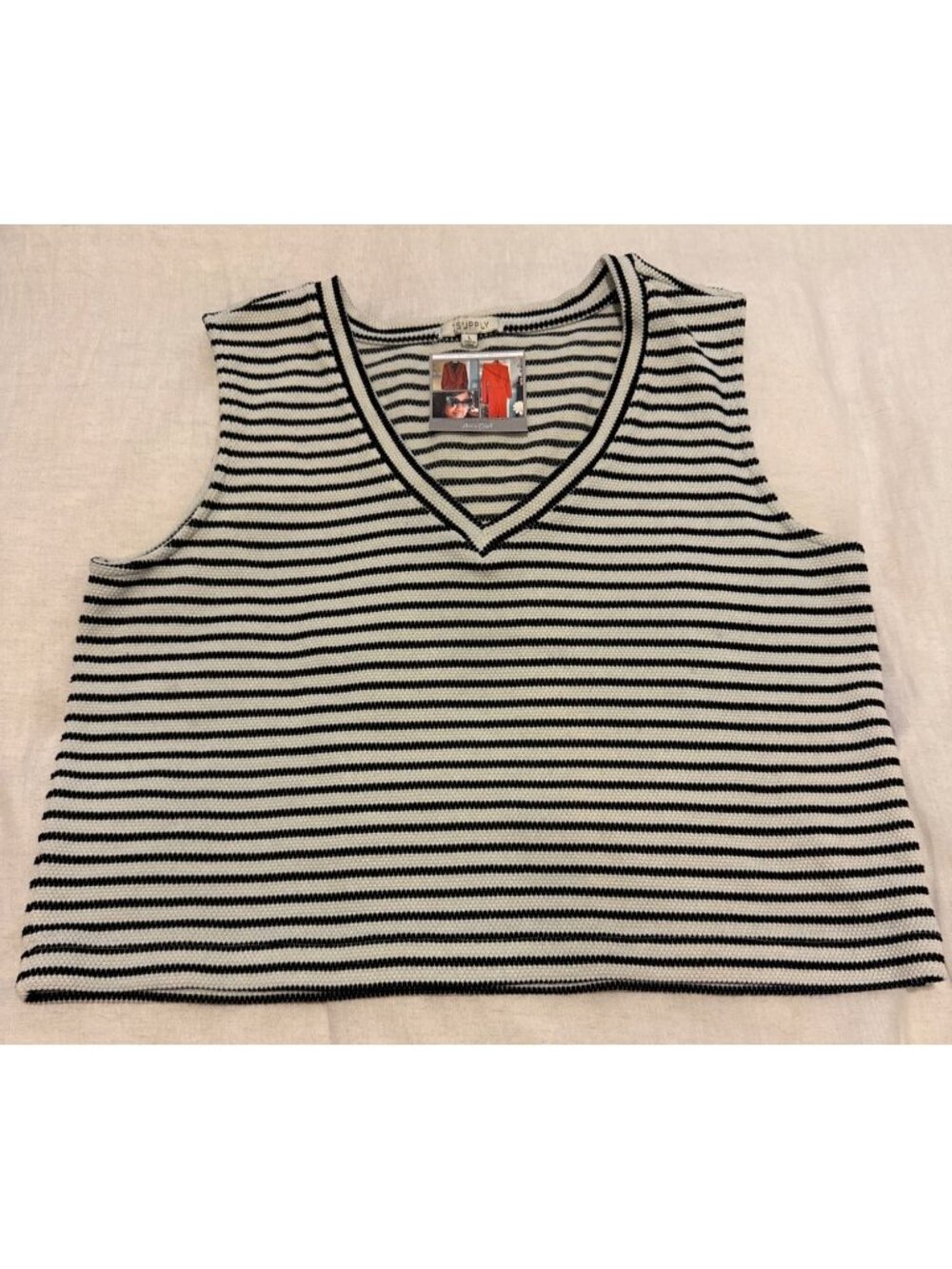 Striped V-Neck Ribbed Stripe Black and White Pattern Fall Winter Sweater Vest  L